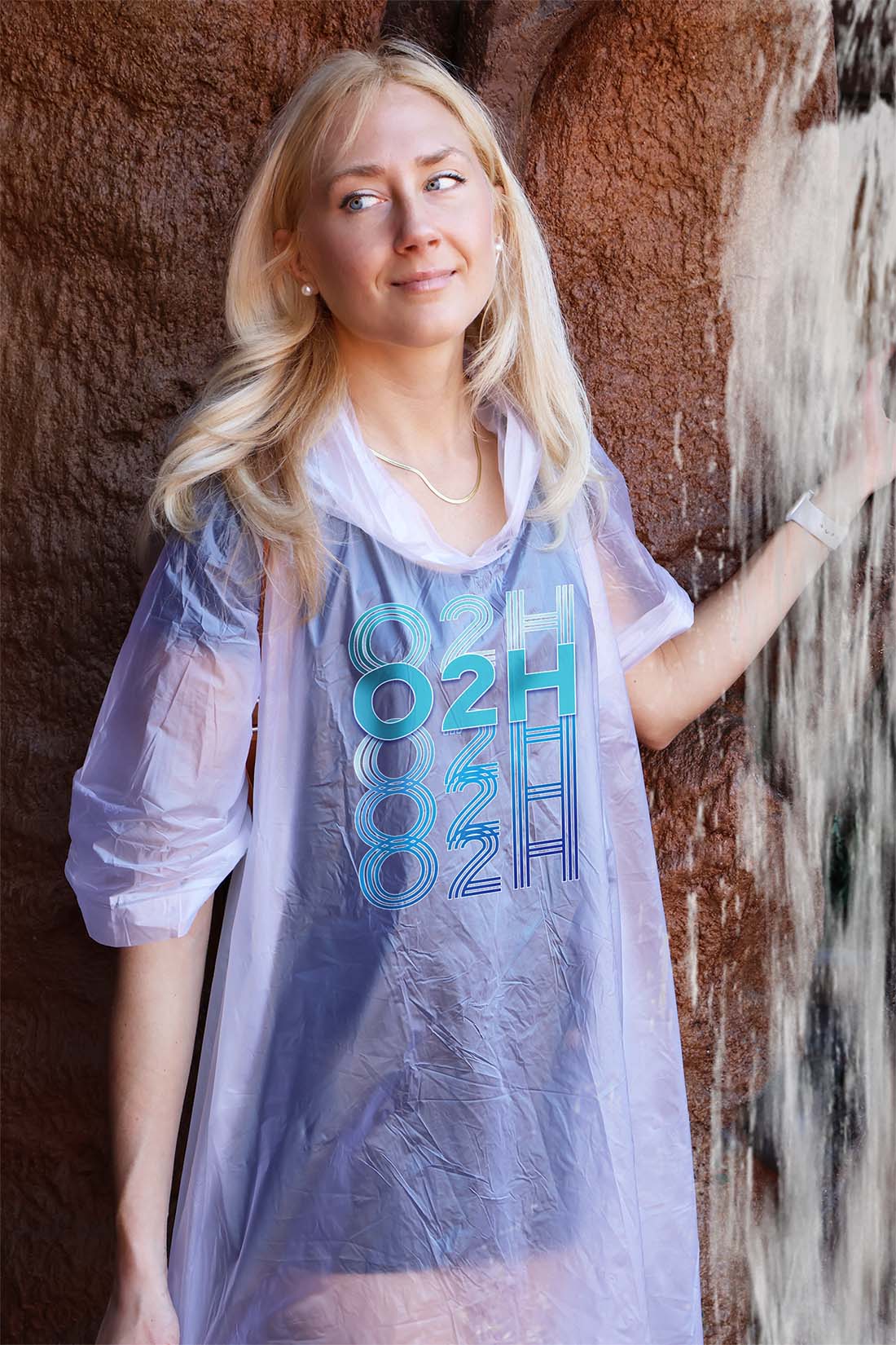 "O2H" Poncho